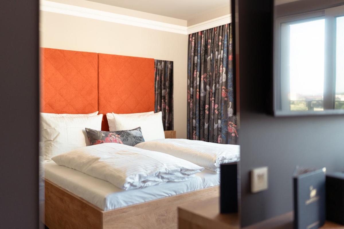 Hotel Am Schwanenhaus Дрезден Екстериор снимка